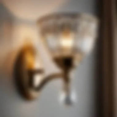 Luxurious Sparkle and Glamour Crystal Accent Vanity Sconce