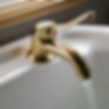 Fixing Handle of Delta Bathtub Faucet Illustration of Delta Bathtub Faucet Handle Repair