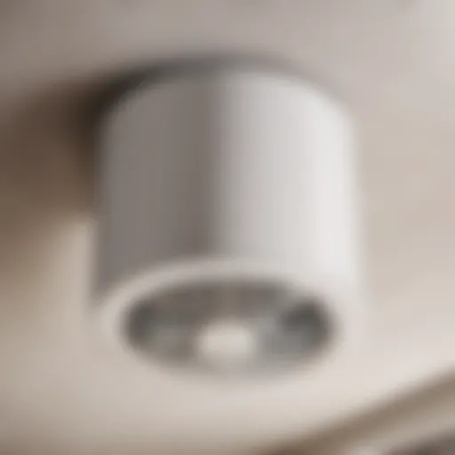 Efficient extractor fan mechanism in bathroom