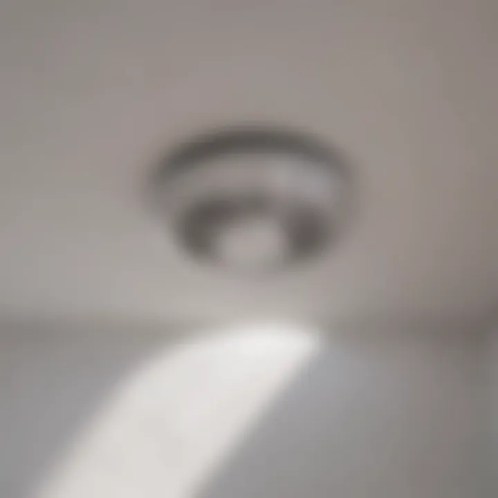 Efficient Ventilation System of Round Bathroom Fan